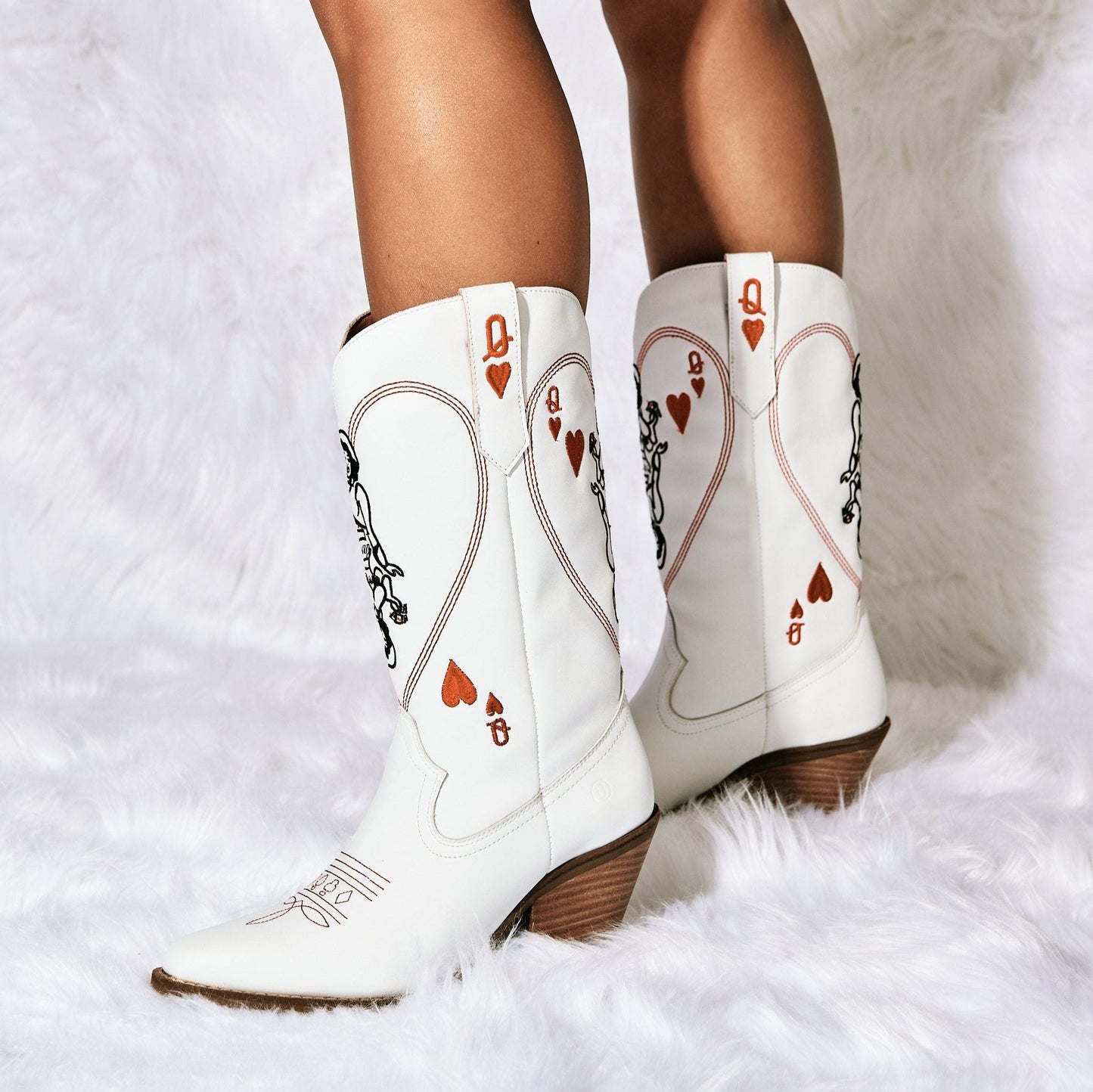 Women's Dingo Queen A Hearts  Leather Boot - White - DI174-WH