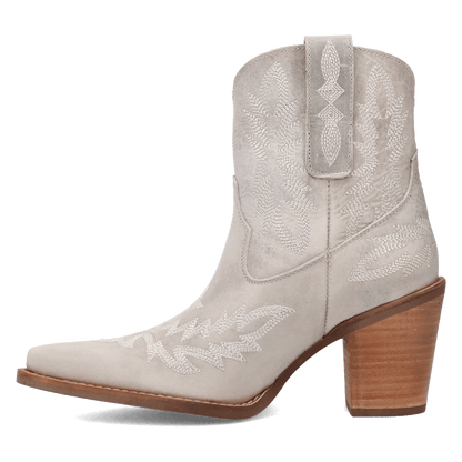Women's Dingo Rocky Top Leather Bootie - White - DI2272-WH